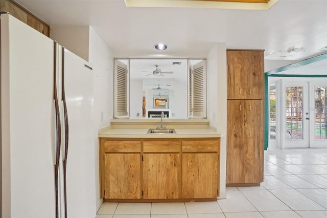 1627 FARRIER TRAIL, Clearwater, FL 33765