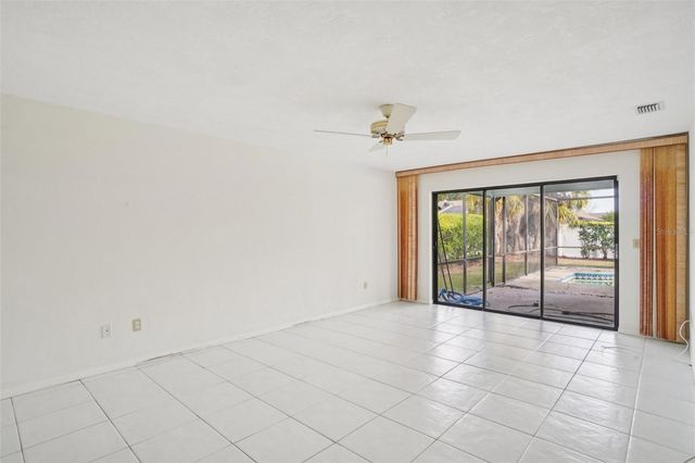 1627 FARRIER TRAIL, Clearwater, FL 33765