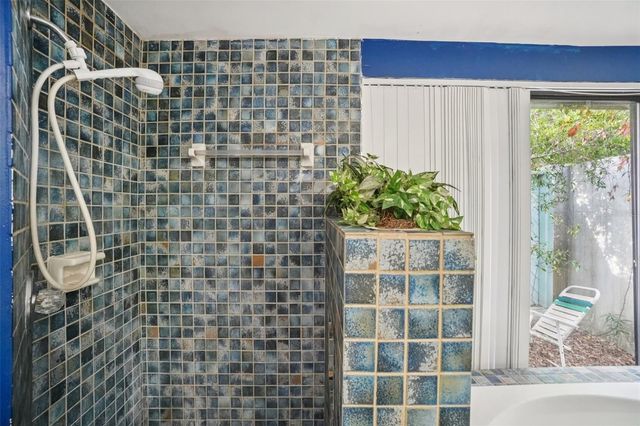 1627 FARRIER TRAIL, Clearwater, FL 33765