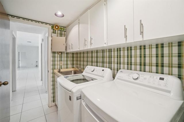 1627 FARRIER TRAIL, Clearwater, FL 33765