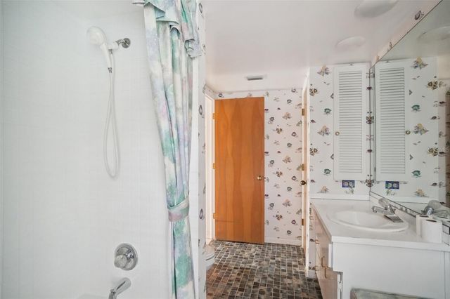 1627 FARRIER TRAIL, Clearwater, FL 33765