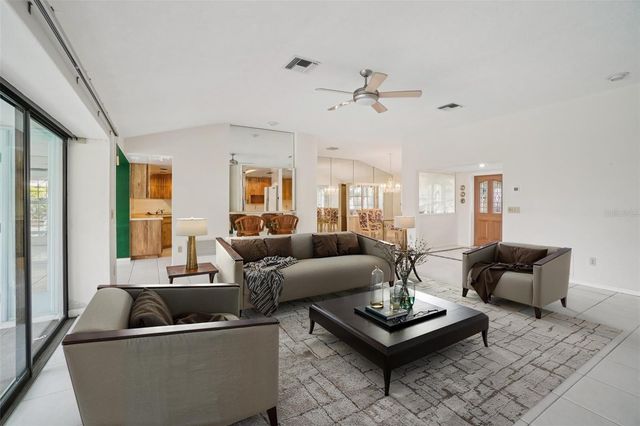 1627 FARRIER TRAIL, Clearwater, FL 33765