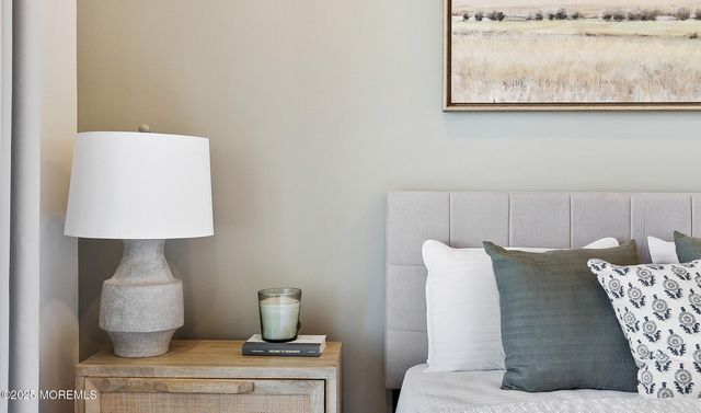 28 Larkspur Lane, Manalapan, NJ 07726