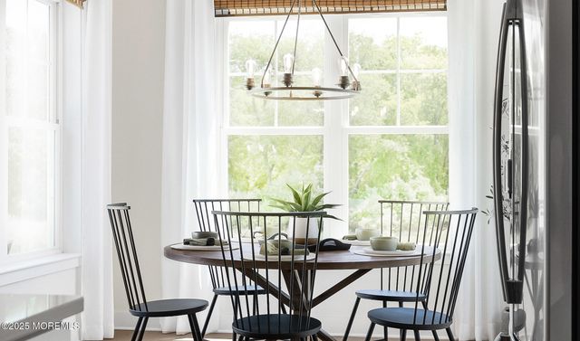 28 Larkspur Lane, Manalapan, NJ 07726