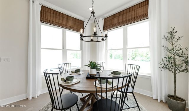 28 Larkspur Lane, Manalapan, NJ 07726