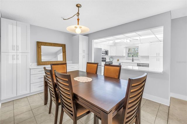 4700 COVE CIRCLE 103, St Petersburg, FL 33708