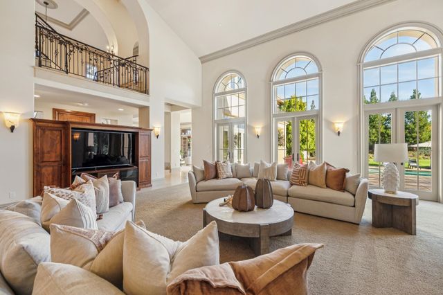 1398 Piemonte Dr, Pleasanton, CA 94566