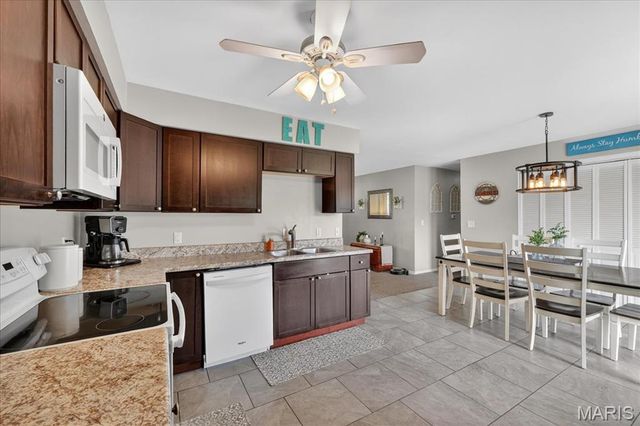 201 Mercury Drive, Godfrey, IL 62035