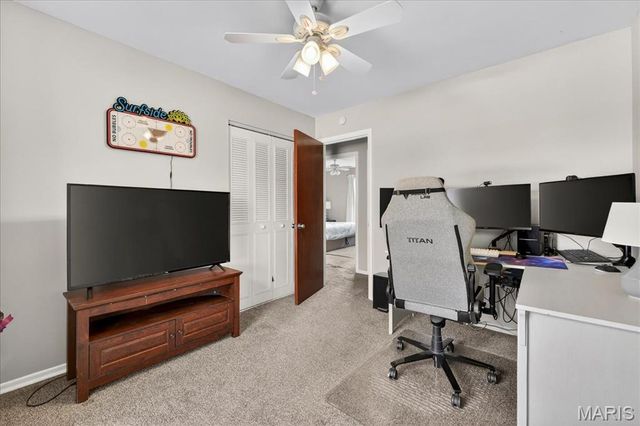 201 Mercury Drive, Godfrey, IL 62035