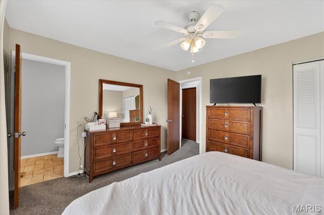 201 Mercury Drive, Godfrey, IL 62035