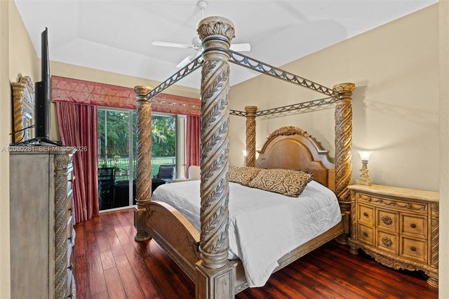 5821 Via De La Plata Cir, Delray Beach, FL 33484