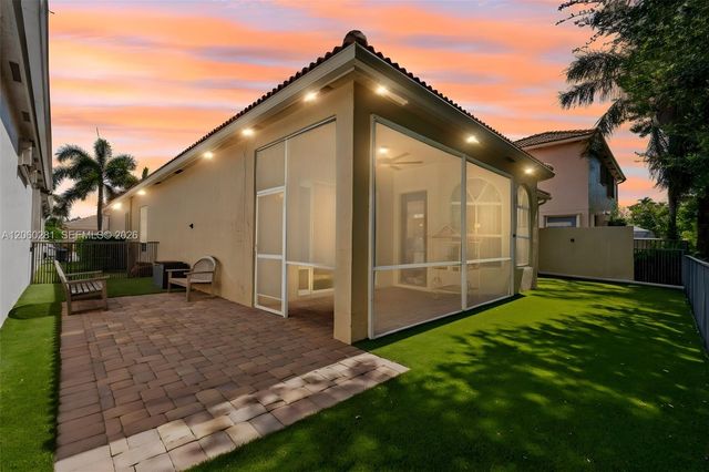 5821 Via De La Plata Cir, Delray Beach, FL 33484