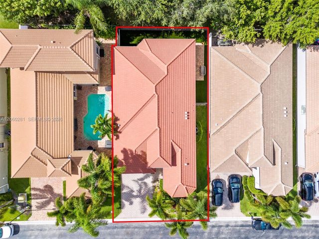 5821 Via De La Plata Cir, Delray Beach, FL 33484