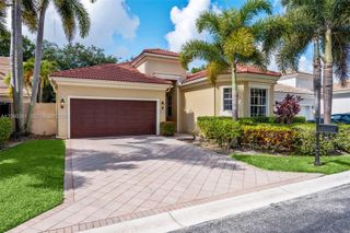 5821 Via De La Plata Cir, Delray Beach, FL 33484