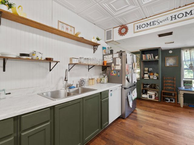 207 Lafayette, Gladewater, TX 75647