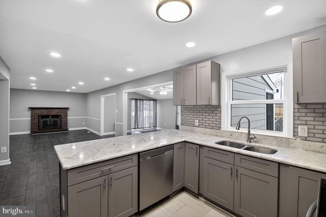 7609 CROYDON PL, Manassas, VA 20109