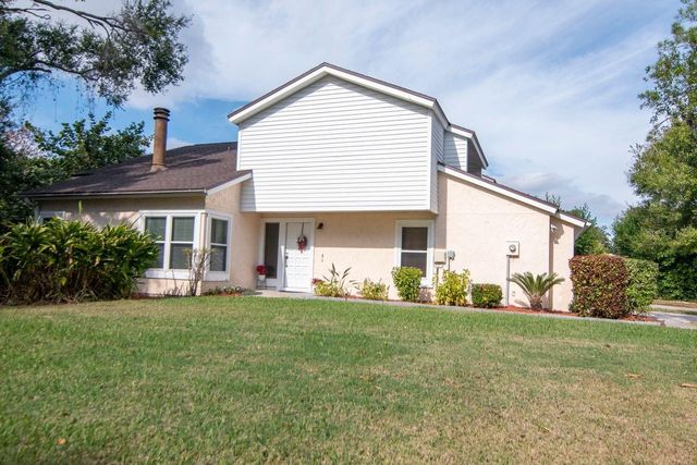 13902 BARDMOOR PLACE B, Tampa, FL 33618