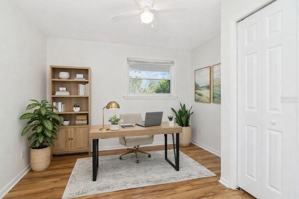 Image 14 of property listing at 13902 BARDMOOR PLACE B, Tampa, FL 33618