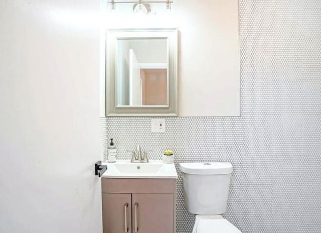 3 MINERVA ST, Jc, Bergen-lafayett, NJ 07304