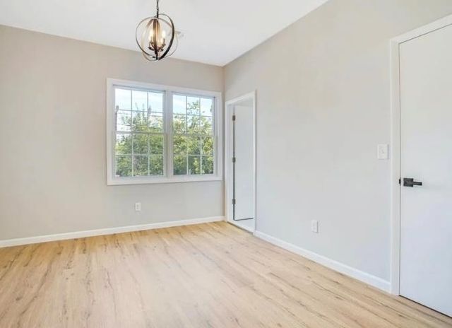 3 MINERVA ST, Jc, Bergen-lafayett, NJ 07304