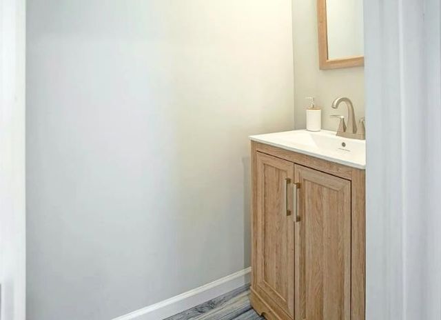 3 MINERVA ST, Jc, Bergen-lafayett, NJ 07304