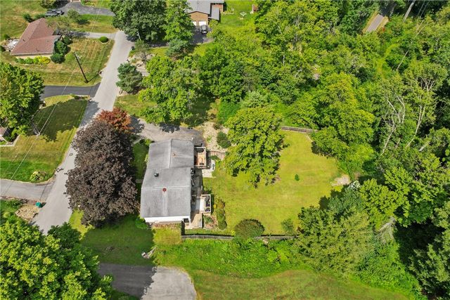 143 La Ray Dr, Center Twp, PA 16001