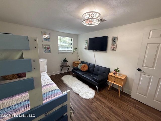 6809 Mescalero Street, Biloxi, MS 39532