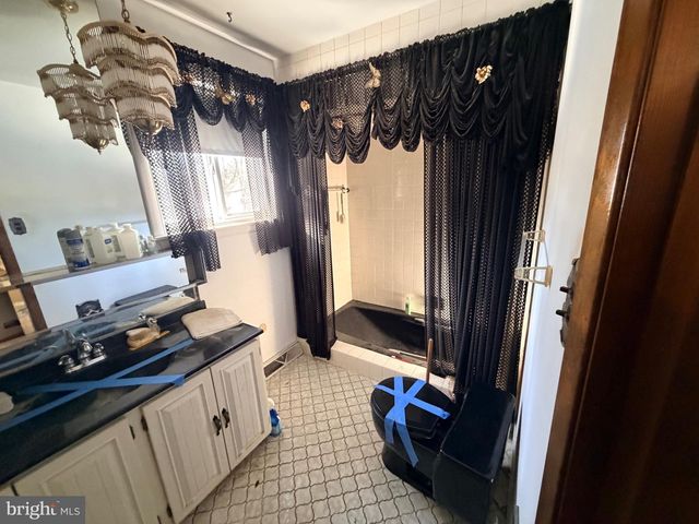 1719 MAURICE RIVER PKY, Vineland, NJ 08360