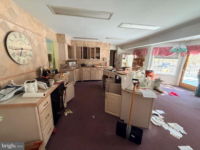 1719 MAURICE RIVER PKY, Vineland, NJ 08360