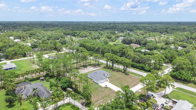 17521 N 76th St Street N, Loxahatchee, FL 33470