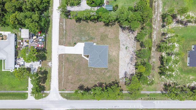 17521 N 76th St Street N, Loxahatchee, FL 33470