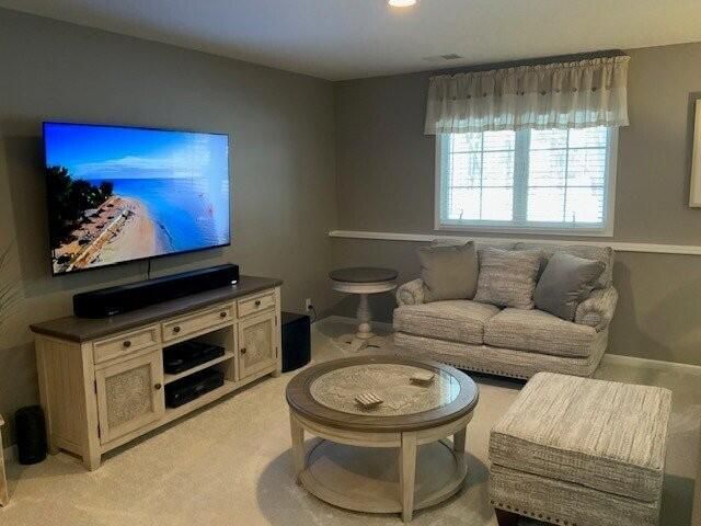 308 Winter Oaks Drive, Holland, MI 49424