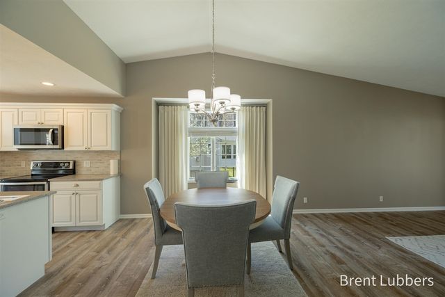 308 Winter Oaks Drive, Holland, MI 49424