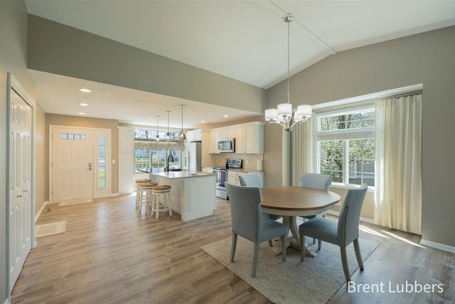 308 Winter Oaks Drive, Holland, MI 49424