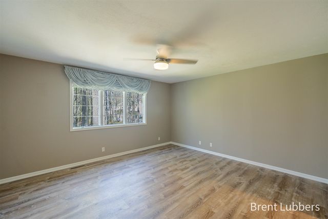 308 Winter Oaks Drive, Holland, MI 49424