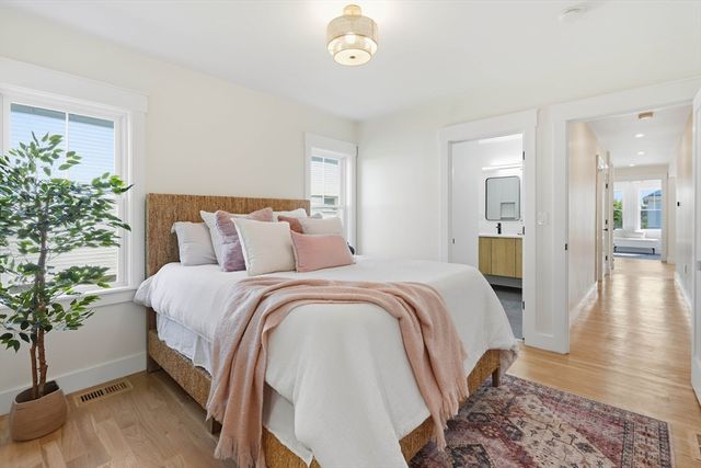 46-48 Keenan Street 46, Watertown, MA 02472
