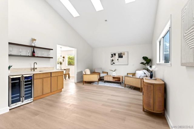 1820 Bienvenida, Carlsbad, CA 92008