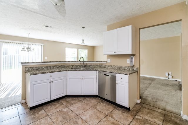 5675 Glass Chimney Lane, Indianapolis, IN 46235