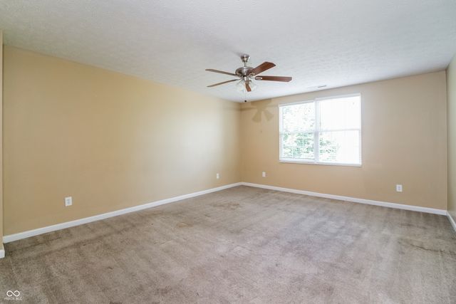 5675 Glass Chimney Lane, Indianapolis, IN 46235