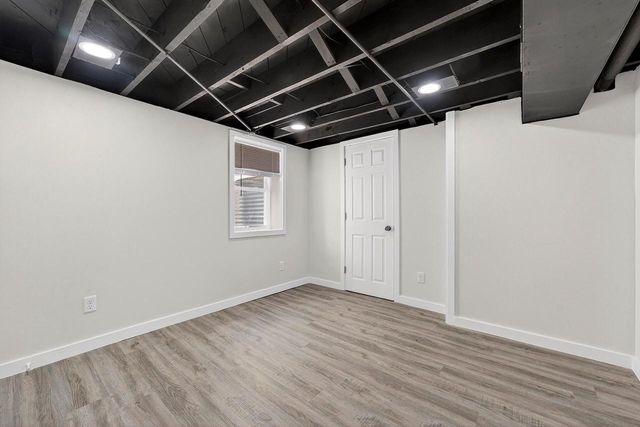 3056 N 55th STREET, Milwaukee, WI 53210