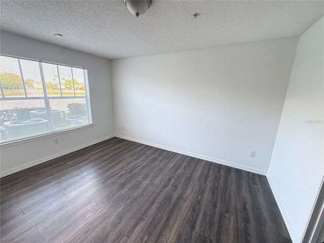 4105 TROPICAL ISLE BOULEVARD 217, Kissimmee, FL 34741