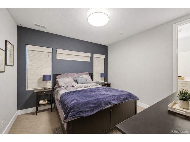 3411 N Albion St 4-1, Denver, CO 80207