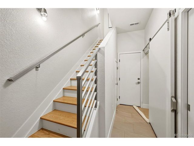 3411 N Albion St 4-1, Denver, CO 80207