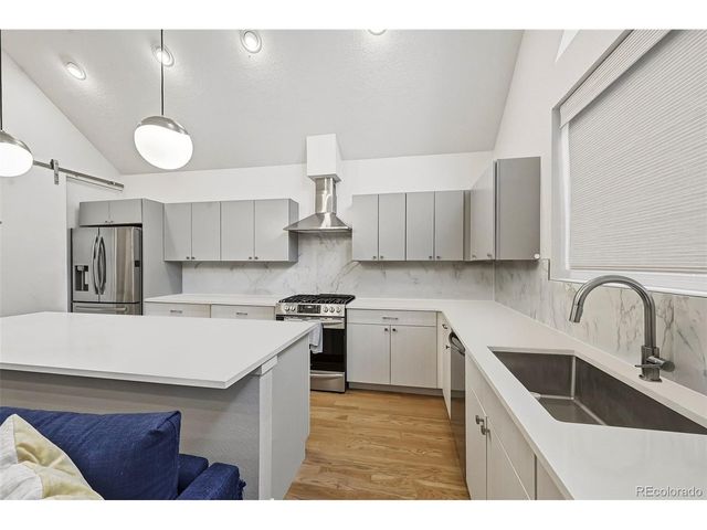 3411 N Albion St 4-1, Denver, CO 80207