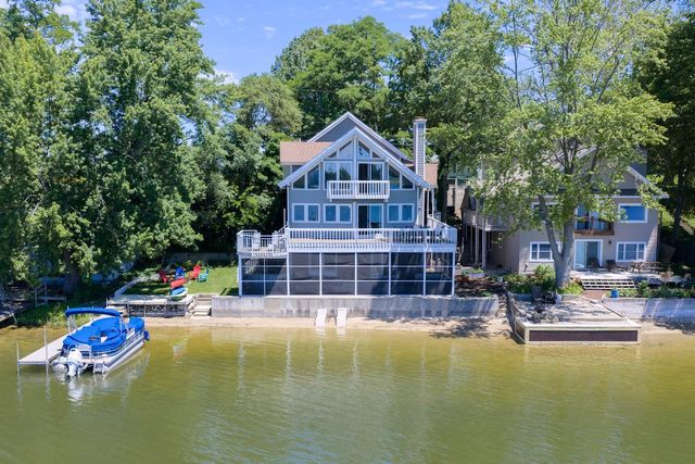 68388 Dailey Road, Ontwa Twp, MI 49112