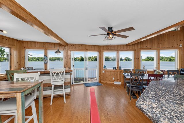 68388 Dailey Road, Ontwa Twp, MI 49112