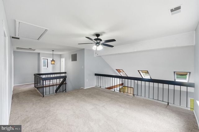 7818 MULBERRY BOTTOM LN, Springfield, VA 22153