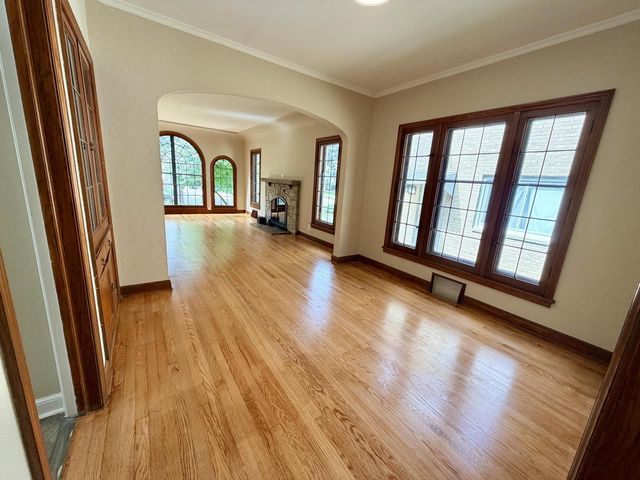 3760 N 42nd STREET, Milwaukee, WI 53216