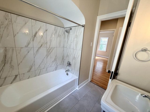 3760 N 42nd STREET, Milwaukee, WI 53216