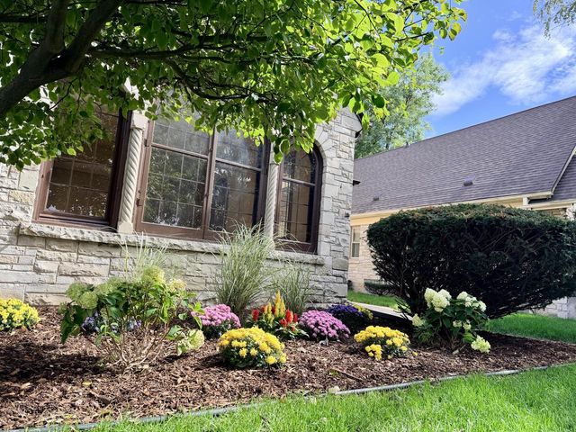 3760 N 42nd STREET, Milwaukee, WI 53216
